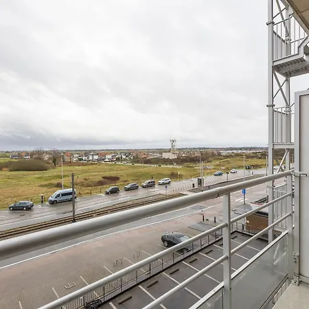 With A Beautiful Terrace And Sea View *